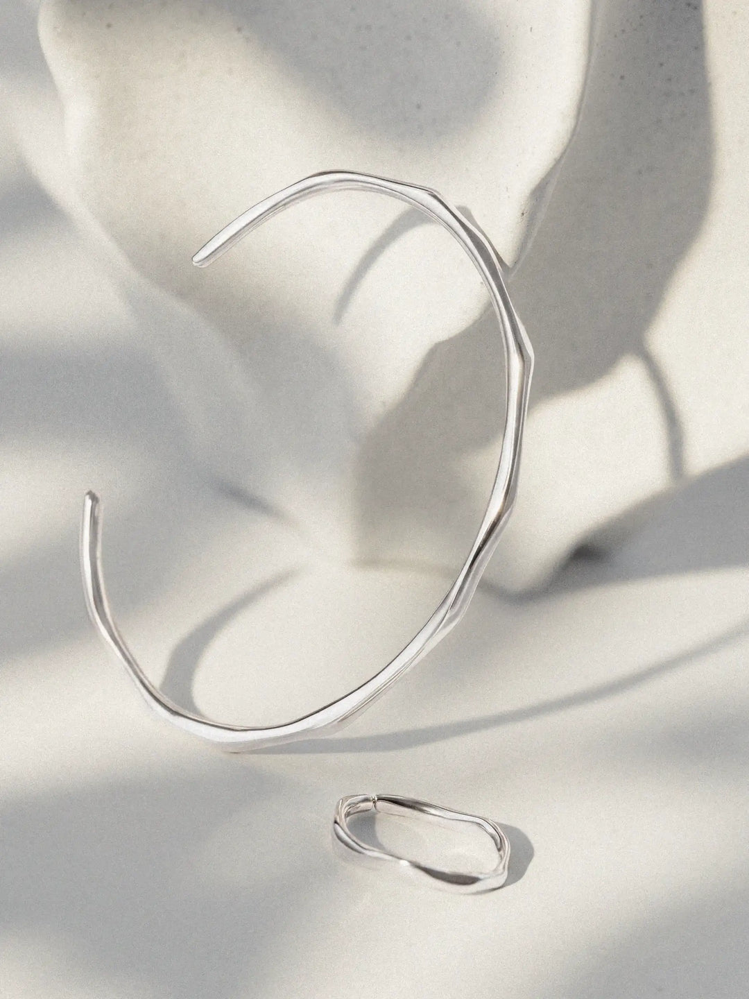 VEER SET IN SILVER