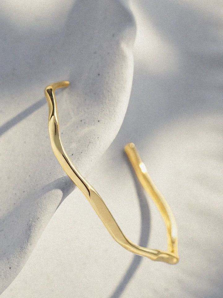 VEER CUFF IN VERMEIL