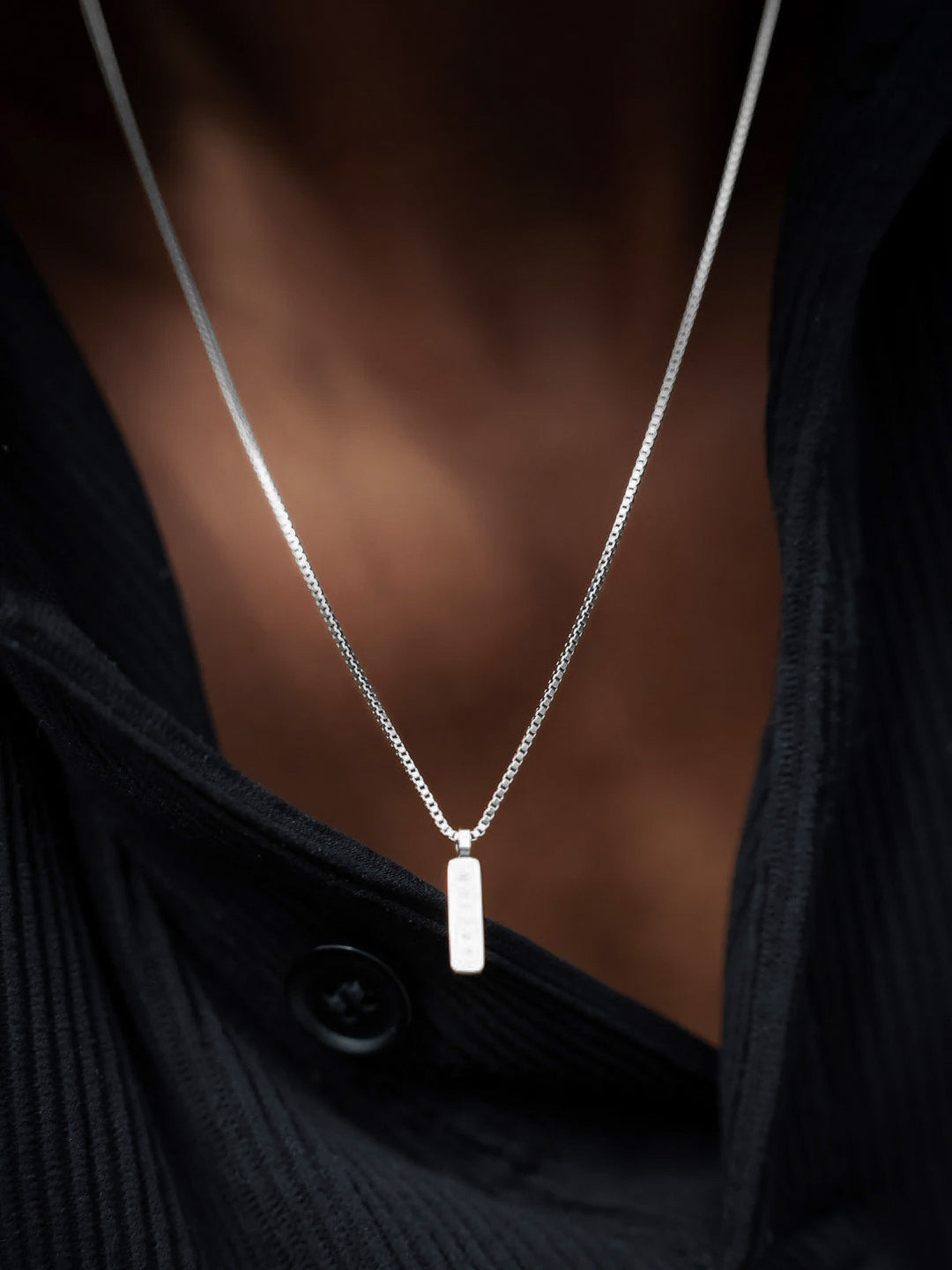 BOX PENDANT NECKLACE