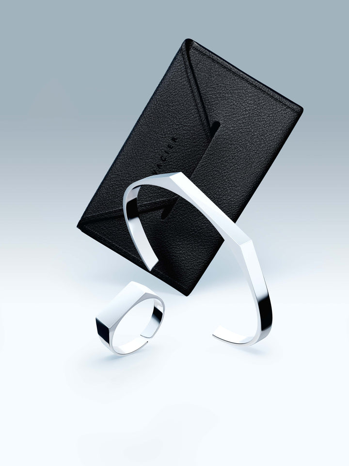 UNISIZE SIGNET SET IN SILVER