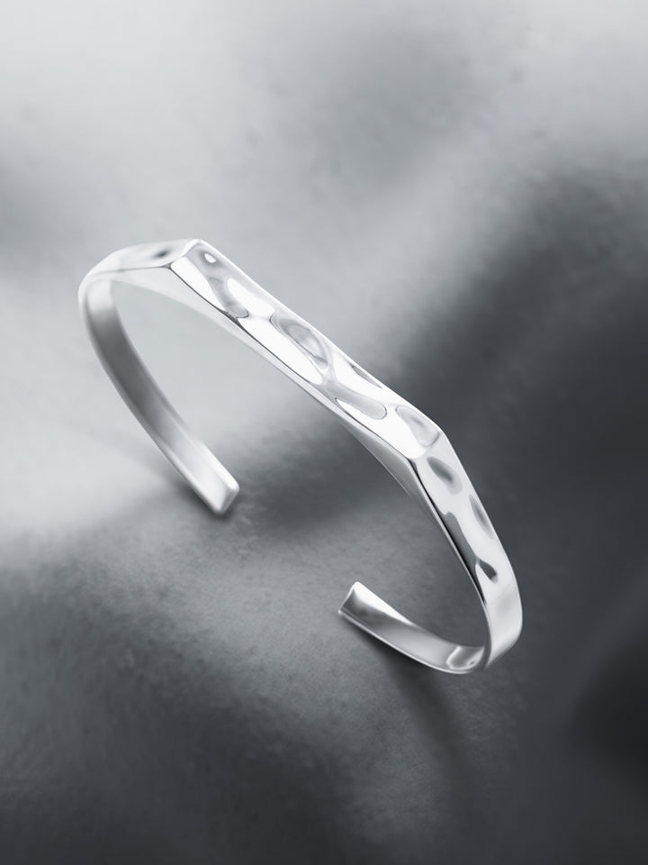 RIPPLE SIGNET SET IN SILVER