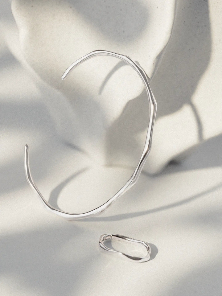 VEER SET IN SILVER