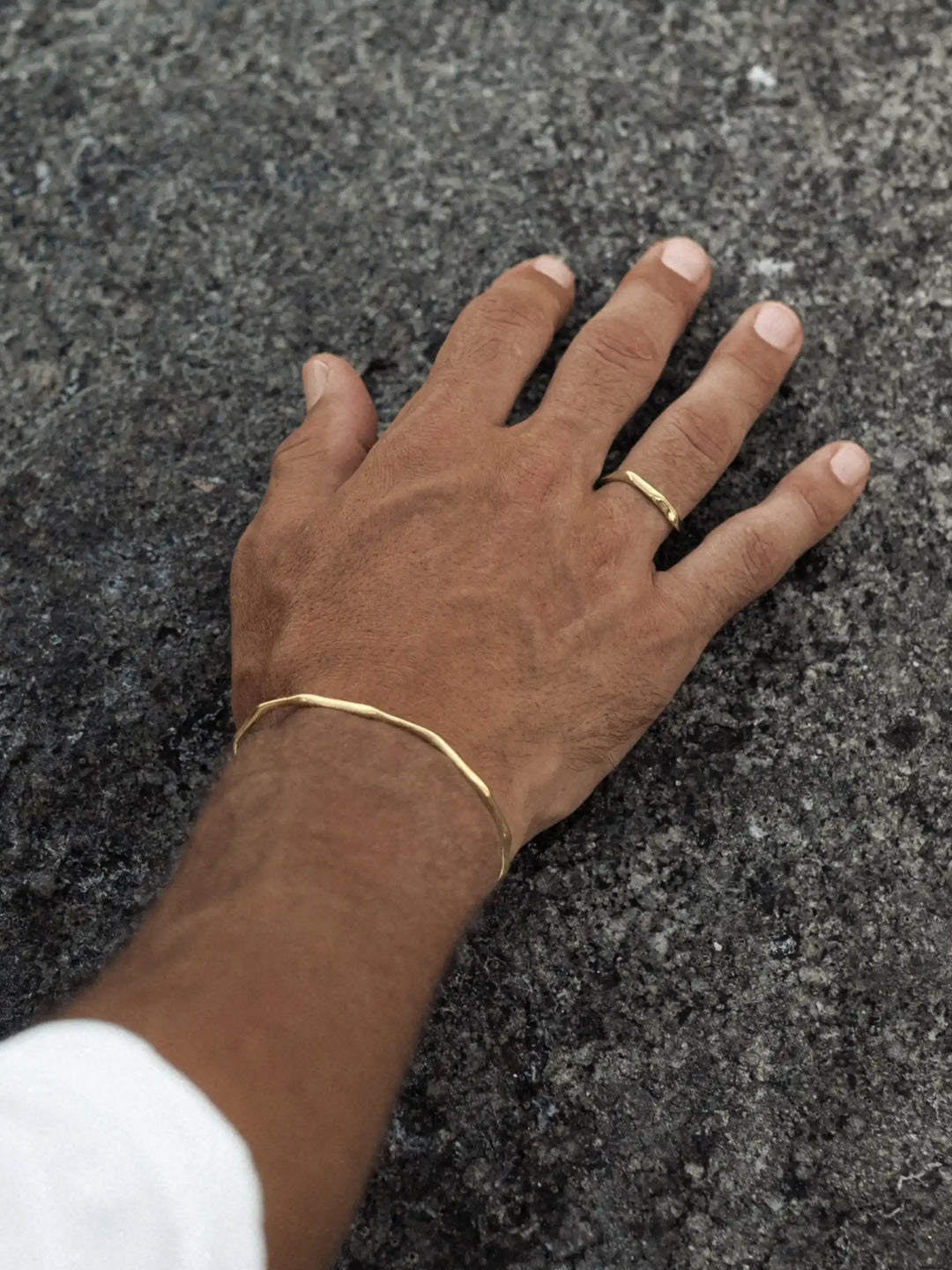 VEER SET IN VERMEIL