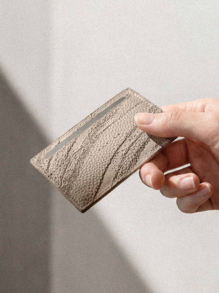 RIPPLE CARD HOLDER TAN