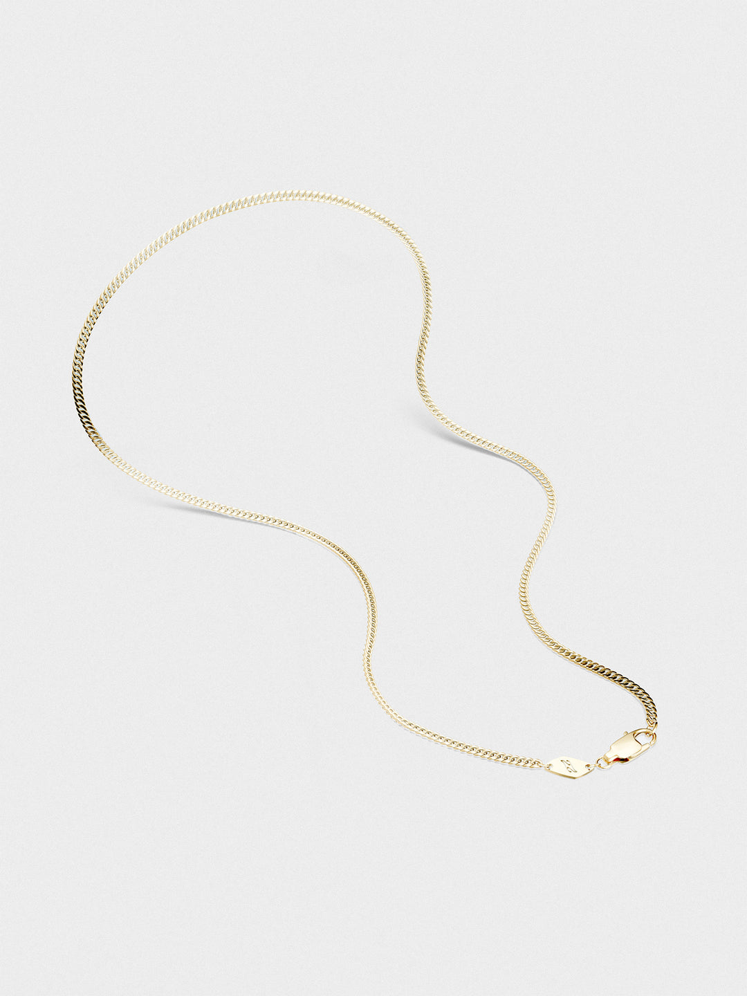 MINIMAL CHAIN NECKLACE