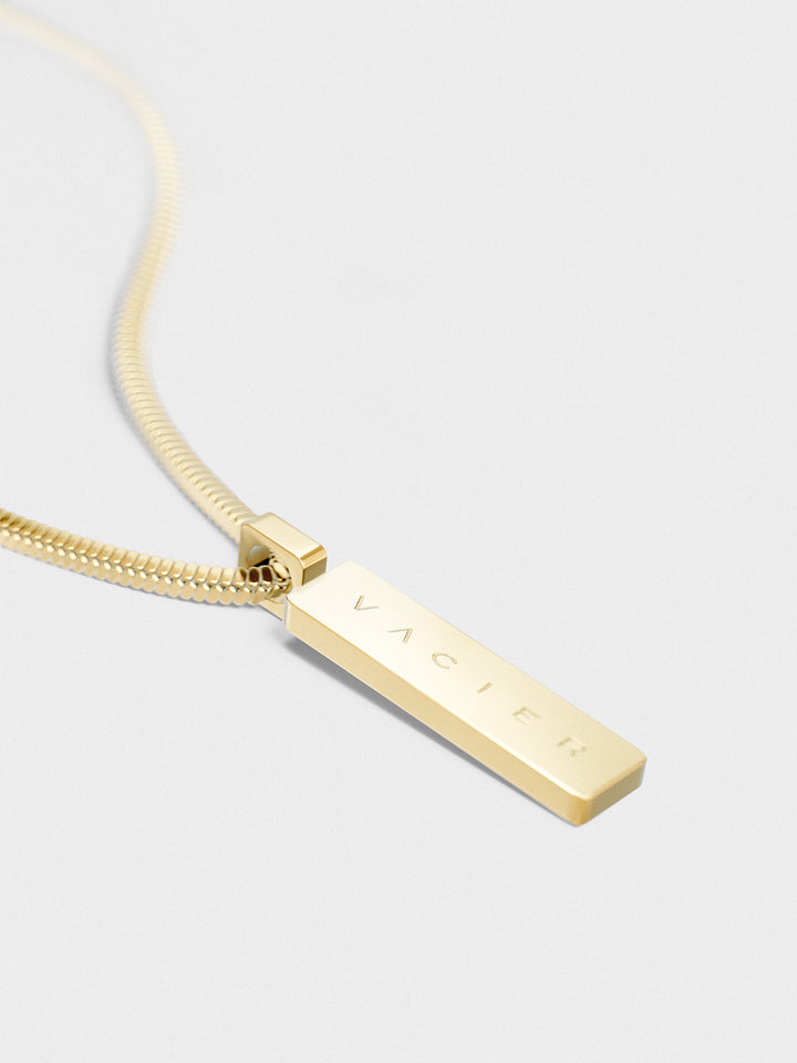 SQUARE PENDANT NECKLACE