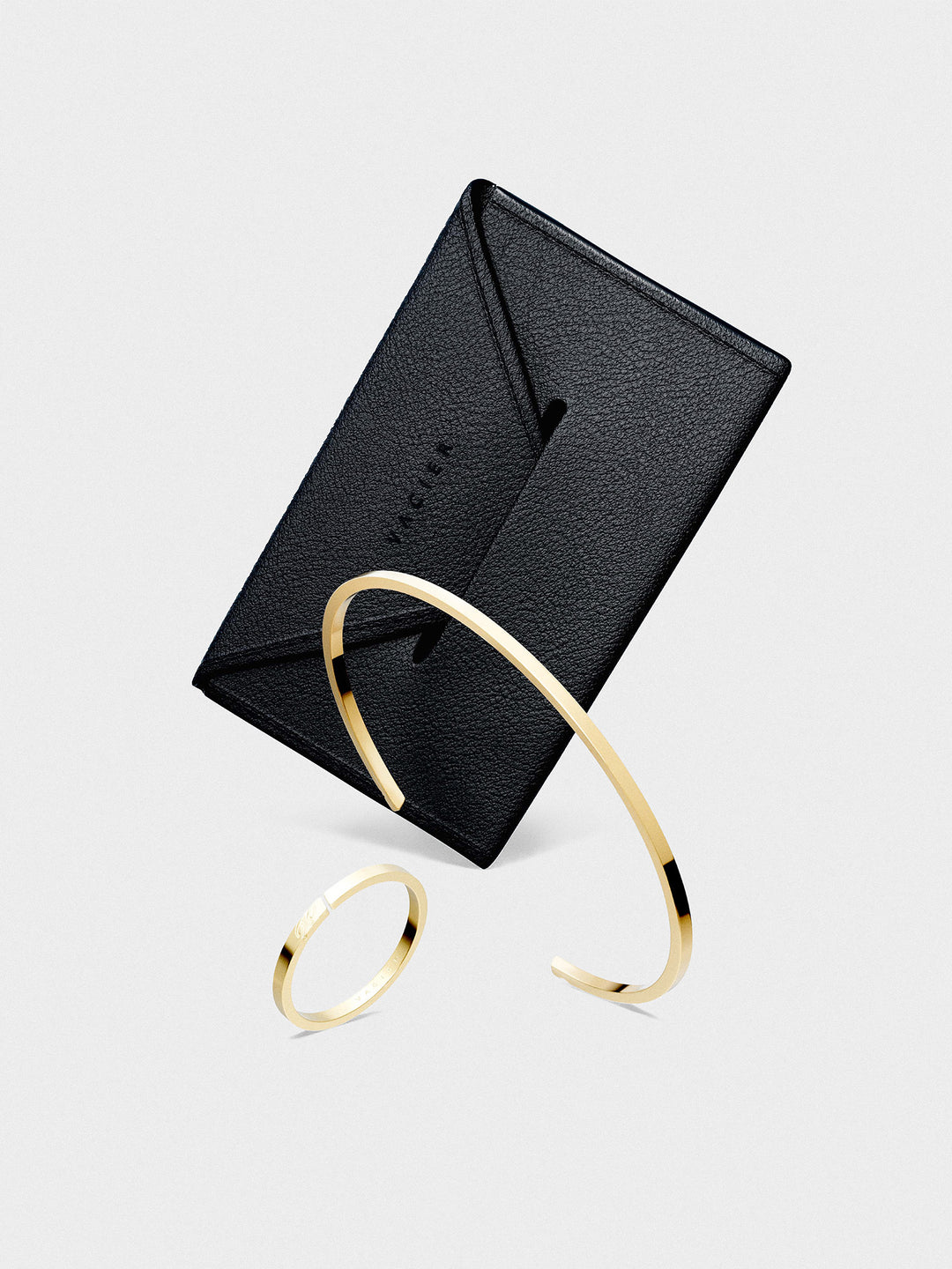 STACKABLE UNISIZE SET