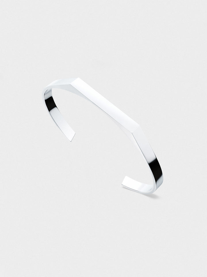UNISIZE SIGNET CUFF IN SILVER