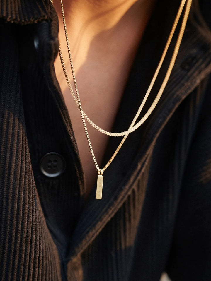 BOX PENDANT NECKLACE