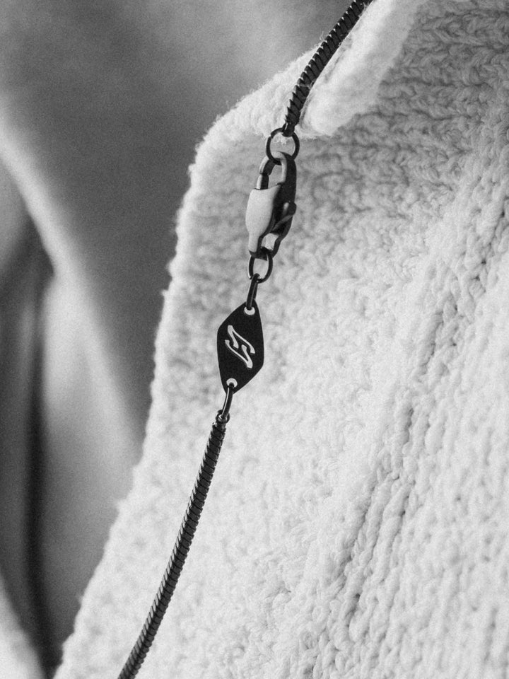 SQUARE CHAIN NECKLACE